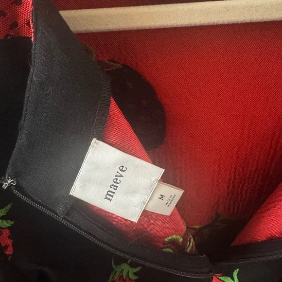 Anthropology MAEVE Strawberry Print Puff Sleeve Top, M - Picture 4 of 5